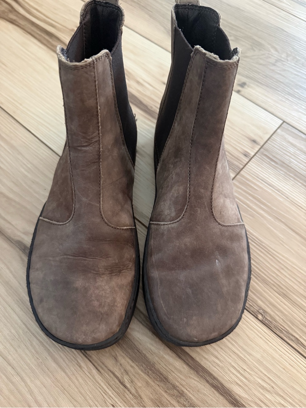 Groundies Women's Chelsea Booties in Taupe Gray EU 37 - Picture 2 of 10